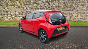 2020 Toyota Aygo 1.0 Vvt-I X-Trend Hatchback 5dr Petrol Manual Euro 6 (safety Sense) (71 Ps) in Red — image 5