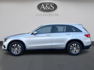 2016 Mercedes-Benz Glc 2.1 Glc220d Se in Silver — image 6