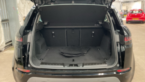2019 Land Rover Range Rover Evoque S in Black — image 4