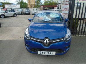 2018 Renault Clio 0.9 Tce Urban Nav Hatchback 5dr Petrol Manual Euro 6 (s/s) (90 Ps) in Grey — image 2