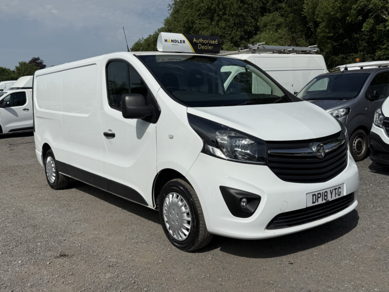 2018 Vauxhall Vivaro 1.6 Cdti 2900 Sportive in White — image 1