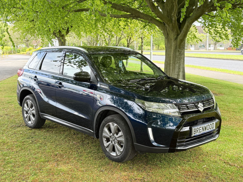 2025 Suzuki Vitara 1.5 Motion SUV 5dr Petrol Hybrid Ags Auto Euro 6 (s/s) (115 Ps) in Blue — image 1