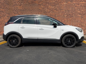 2019 Vauxhall Crossland X 1.2 Turbo Gpf Elite Euro 6 (s/s) 5dr in White — image 4