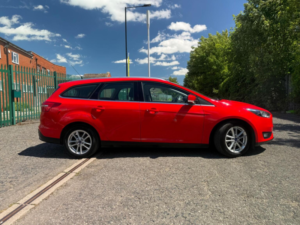 2016 Ford Focus 1.0t Ecoboost Zetec Auto Euro 6 (s/s) 5dr in Red — image 3