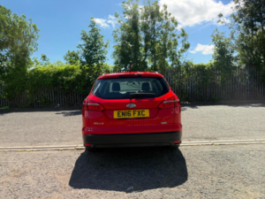 2016 Ford Focus 1.0t Ecoboost Zetec Auto Euro 6 (s/s) 5dr in Red — image 5