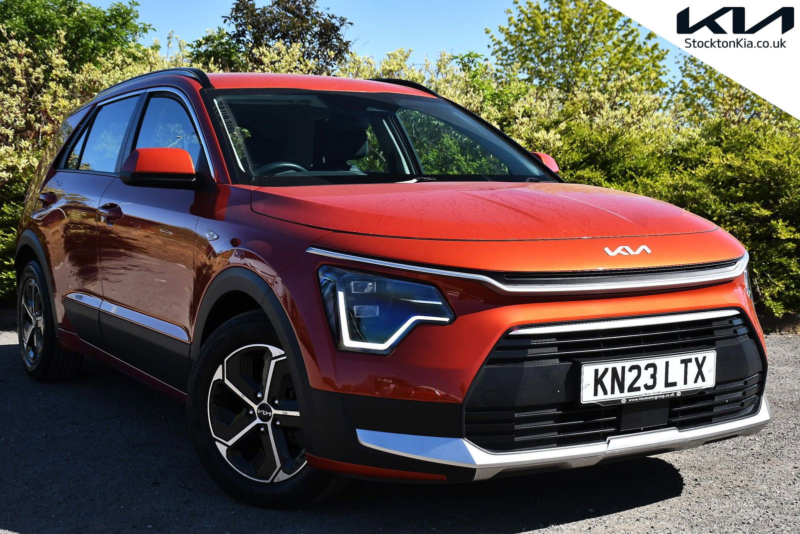2023 Kia Niro 1.6h Gdi 2 SUV 5dr Petrol Hybrid Dct Euro 6 (s/s) (139 Bhp) in Orange — image 1