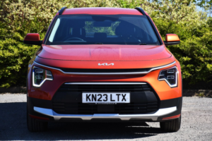 2023 Kia Niro 1.6h Gdi 2 SUV 5dr Petrol Hybrid Dct Euro 6 (s/s) (139 Bhp) in Orange — image 5