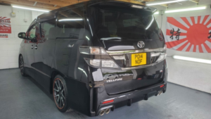 2014 Toyota Vellfire 2.4 Auto Gs Gazoo Racing in Black — image 2