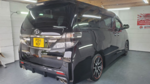 2014 Toyota Vellfire 2.4 Auto Gs Gazoo Racing in Black — image 4