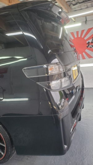 2014 Toyota Vellfire 2.4 Auto Gs Gazoo Racing in Black — image 5