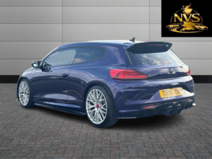 2015 Volkswagen Scirocco 2.0 Tdi Bluemotion Tech R-Line in Purple — image 5