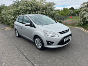 2015 Ford C-Max Titanium Tdci in Silver — image 2
