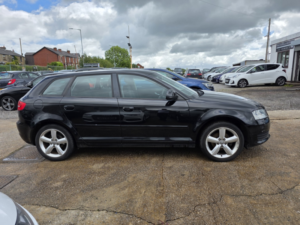 2010 Audi A3 1.6 Technik in Black — image 4