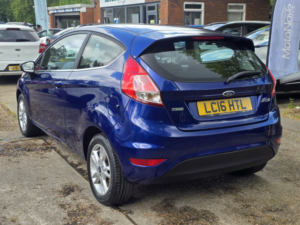 2016 Ford Fiesta 1.0 T Ecoboost Zetec in Blue — image 6