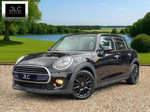 2017 MINI Hatch