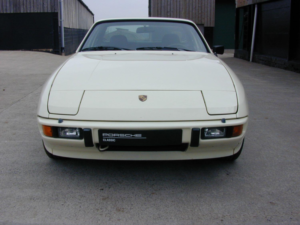 1976 Porsche 924 Ref 8672 - Nec Car Show 2025 - Porsche 924 2.0 Coupe Lhd - Launch Car – Just 13k Miles (21k Kms`s) in White — image 4