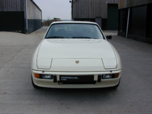 1976 Porsche 924 Ref 8672 - Nec Car Show 2025 - Porsche 924 2.0 Coupe Lhd - Launch Car – Just 13k Miles (21k Kms`s) in White — image 5