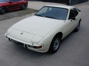 1976 Porsche 924 Ref 8672 - Nec Car Show 2025 - Porsche 924 2.0 Coupe Lhd - Launch Car – Just 13k Miles (21k Kms`s) in White — image 6