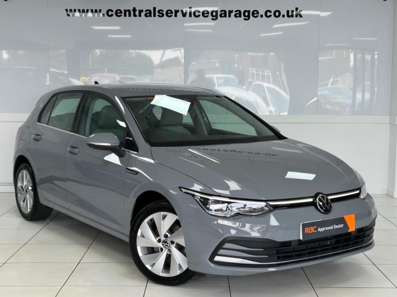 2022 Volkswagen Golf 1.5 Tsi Style Euro 6 (s/s) 5dr in Grey — image 1