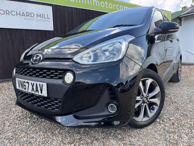 2017 Hyundai I10 1.2 I10 Prem Se 1.2 My17 in Black — image 1