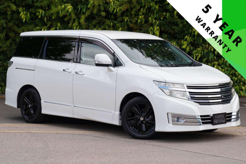 2010 Nissan Elgrand 2.5 Rider 5dr 8 Seats in White — image 1
