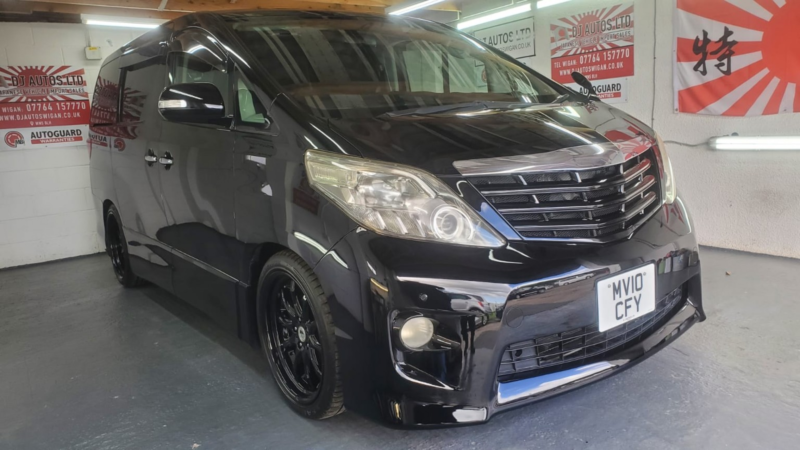 2010 Toyota Alphard Refurbished Black Alloy Wheels in Black — image 1