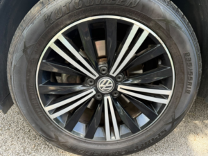 2018 Volkswagen Tiguan 2.0 Tdi Se Navigation in Grey — image 4