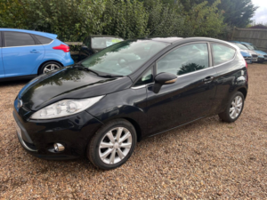 2009 Ford Fiesta 1.25 Zetec 3dr in Black — image 4