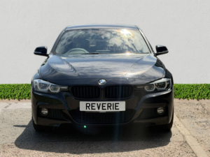 2018 BMW 3 Series 2.0 320i M Sport Shadow Edition Saloon 4dr Petrol Auto Euro 6 (s/s) (184 Ps) in Black — image 2