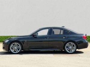 2018 BMW 3 Series 2.0 320i M Sport Shadow Edition Saloon 4dr Petrol Auto Euro 6 (s/s) (184 Ps) in Black — image 5