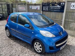2010 Peugeot 107 1.0 12v Urban 2 Tronic Euro 4 5dr in Blue — image 2