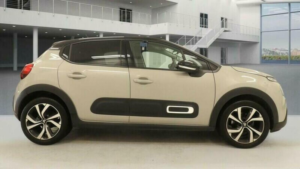 2024 Citroen C3 1.2 Puretech Max Eat6 Euro 6 (s/s) 5dr in Grey — image 5