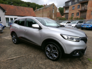 2017 Renault Kadjar 1.2 Dynamique S Nav Tce 130 in Silver — image 2