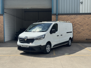 2022 Renault Trafic 2.0 Ll30 Blue Dci 130 Business Panel Van My22 in White — image 2