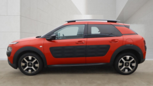 2018 Citroen C4 Cactus 1.6 Bluehdi Flair in Red — image 6