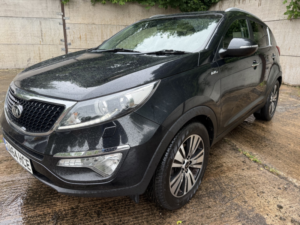 2014 Kia Sportage 2.0 Crdi Kx-3 in Black — image 6