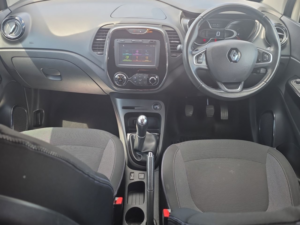 2016 Renault Captur 0.9 Tce Energy Dynamique S Nav SUV 5dr Petrol Manual Euro 6 (s/s) (90 Ps) in White — image 2