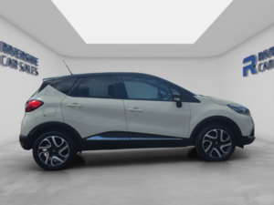 2016 Renault Captur 0.9 Tce Energy Dynamique S Nav SUV 5dr Petrol Manual Euro 6 (s/s) (90 Ps) in White — image 4