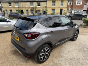2018 Renault Captur 0.9 Tce 90 Gt Line Top Spec One Owner Low Mileage Full Renault History Full Leather Parking Camera in Grey — image 4