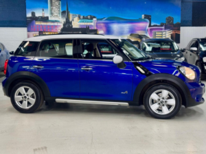 2015 MINI Countryman 1.6 Cooper D All4 Euro 6 (s/s) 5dr in Blue — image 2