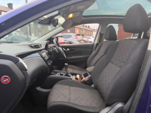 2015 Nissan Qashqai 1.5 Dci Acenta+ 2WD Euro 5 (s/s) 5dr in Blue — image 4