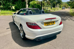 2012 Mercedes-Benz Slk 1.8 Slk250 Blueefficiency Amg Sport G-Tronic+ Euro 5 (s/s) 2dr in White — image 5