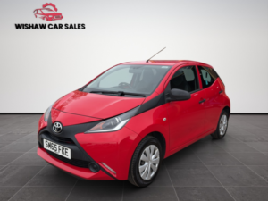 2015 Toyota Aygo 1.0 Vvt-I X in Red — image 2