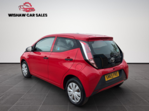 2015 Toyota Aygo 1.0 Vvt-I X in Red — image 5