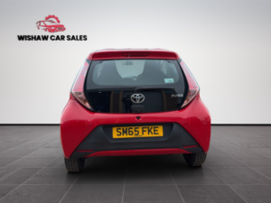 2015 Toyota Aygo 1.0 Vvt-I X in Red — image 6