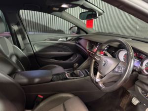 2017 Vauxhall Insignia 2.0 Turbo D Blueinjection Sri Vx Line Nav in Grey — image 4