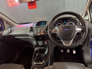 2015 Ford Fiesta 1.0 T Ecoboost Zetec S in Blue — image 4