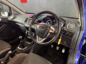 2015 Ford Fiesta 1.0 T Ecoboost Zetec S in Blue — image 6