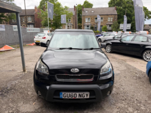 2010 Kia Soul 1.6 Crdi 2 Auto Euro 4 5dr in Black — image 2