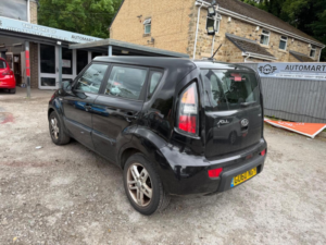 2010 Kia Soul 1.6 Crdi 2 Auto Euro 4 5dr in Black — image 6